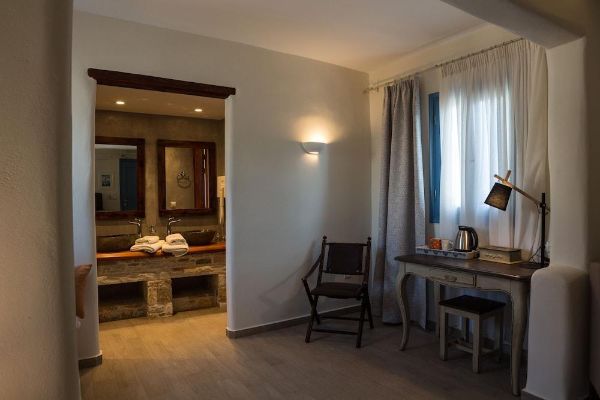 Alkyoni Beach Hotel (Insel Naxos)